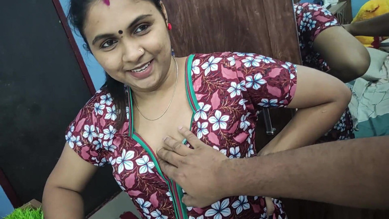 Vaigavarun45: malyaali sauteli mammi sautele bete ke saath hot baat aur...