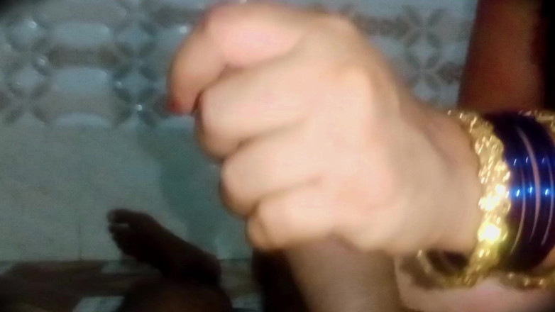 Zyan_rocky: 第一个新婚热辣哥吸吮和打手枪