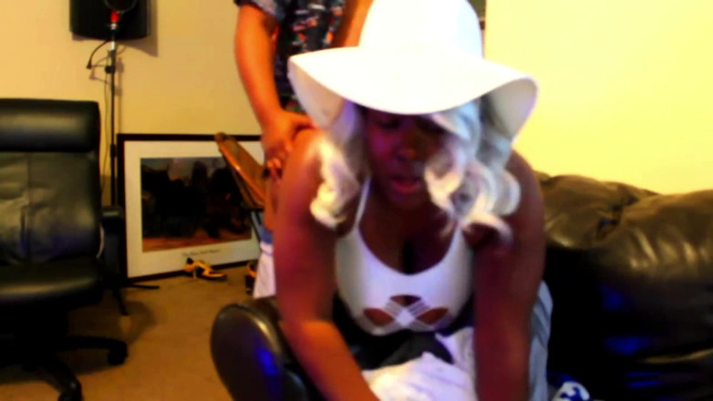 Exclusive Dirty Diana: Fancy Dirty Diana is looking real juicy in all white...
