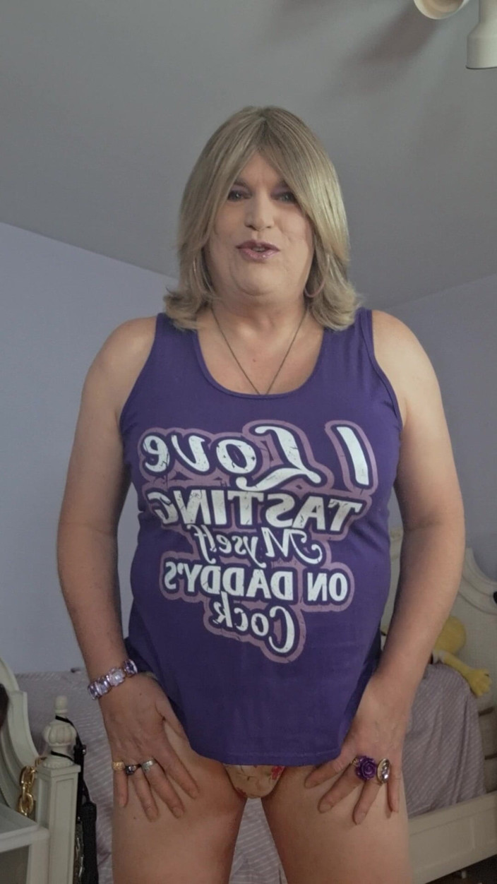 Victoria Lecherri: Ik Kon Mijn Poesje Op Zijn Pik Proeven!
