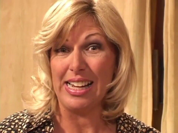 Milf in Love: Blonde milf loves the big dick in pussy in mouth