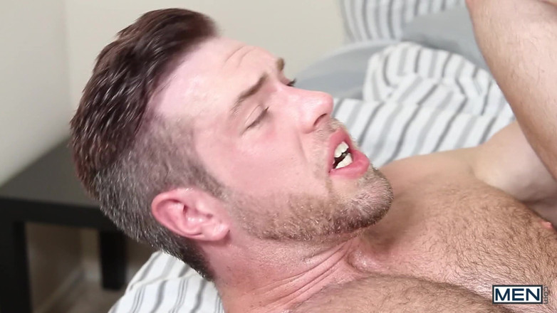 Men network: Männer - Alex Mecum kommt, als cole Brunner am telefon spricht