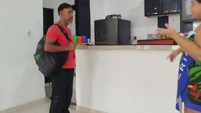 Adribella69: Kesepakatan Pizza bertuah. Colombia dengan pantat besar dikongkek keras dengan...
