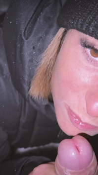 Naughty Snow Vlog: Raclette & Doggy Style