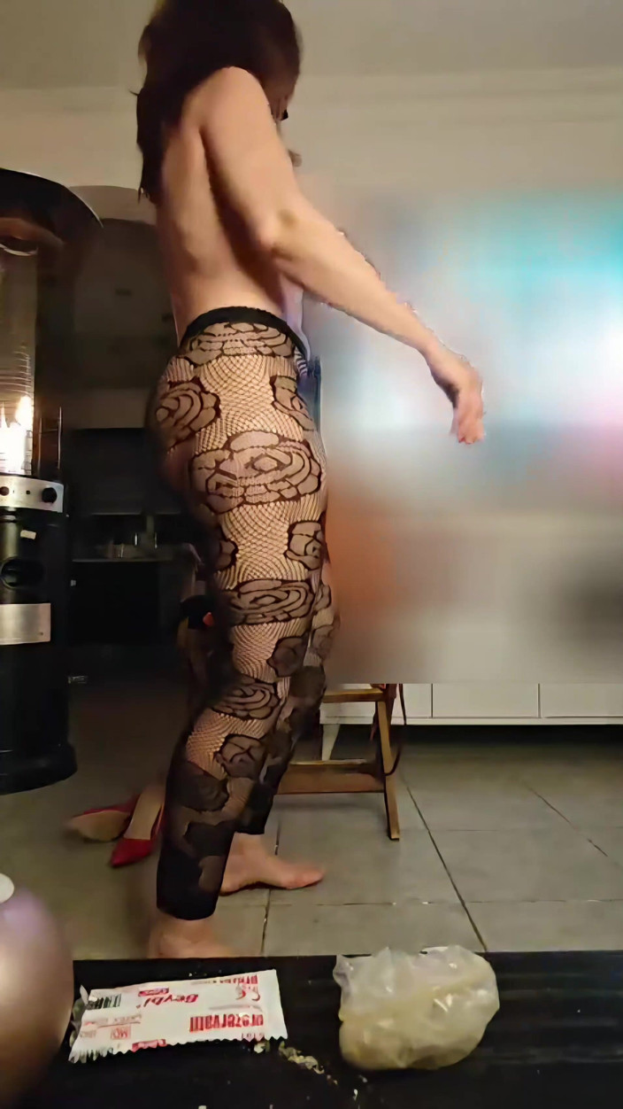 Amuse Gueulle: Tease SDC 05-04-2026 Part 11