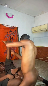 Si Dia Seksi Dan Panas Untuk Berkongkek