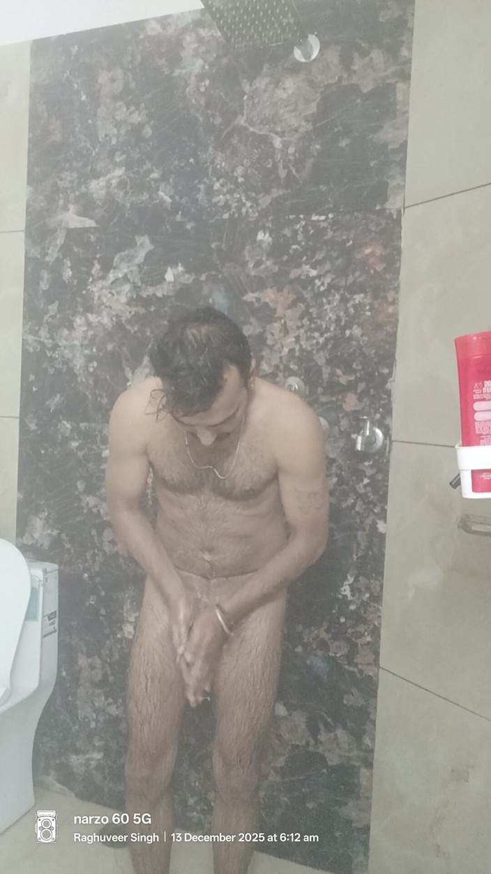 Rajasthani-old-lover: Oficial del ejército indio se ducha