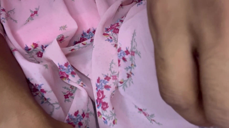 Pavam pavam rajkumari: Mallu Gril s play boyem