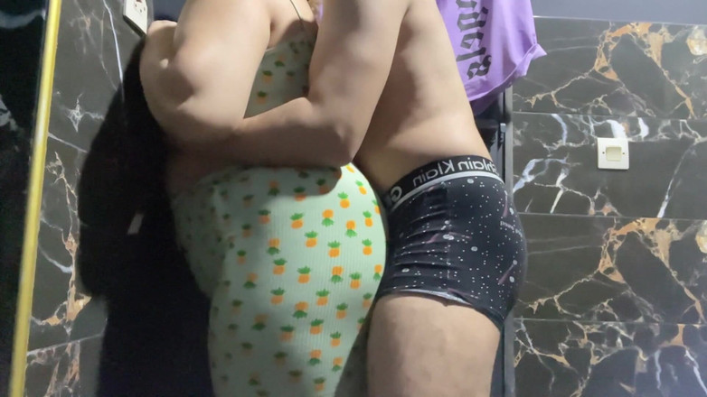 Majda Arabic: MILF arabska duża dupa