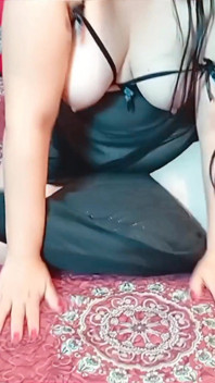 Big Ass BBW Gallops Pillow Alone - Huge Ass Bounce Orgasm