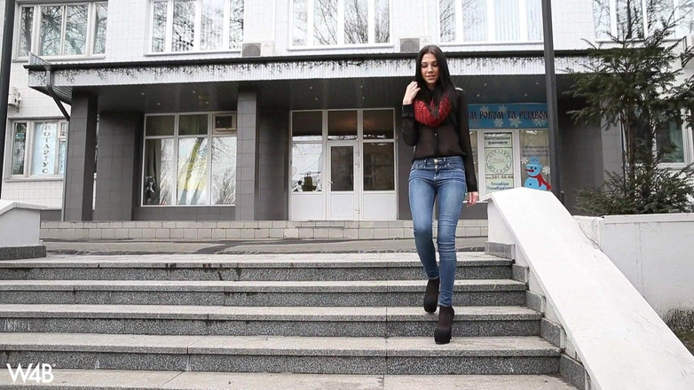 Watch4beauty: Prima lumină