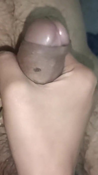 라비 룬드 코 힐라카르 파니 니칼라 핸잡 섹스
