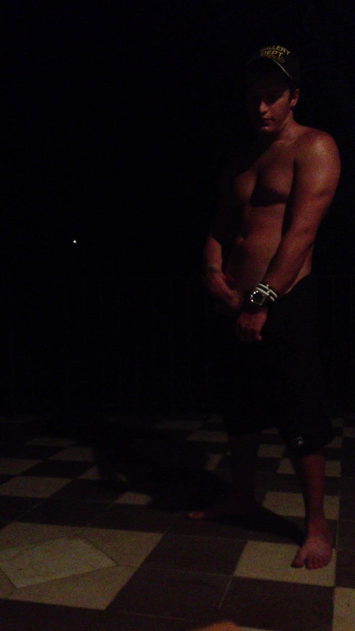 Palko Krisztian: Noaptea estompiei pulei, partea 2