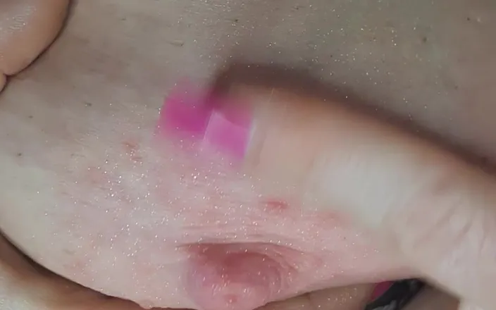 JJ Jewel BBW: Massive Tits Nipple Play with Pegs