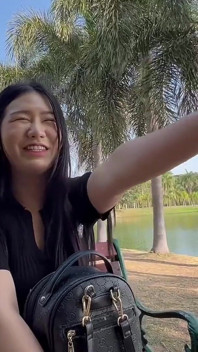 AsianSexdiary азиатскую девушку оставили с огромными сиськами, стекающее в сперму