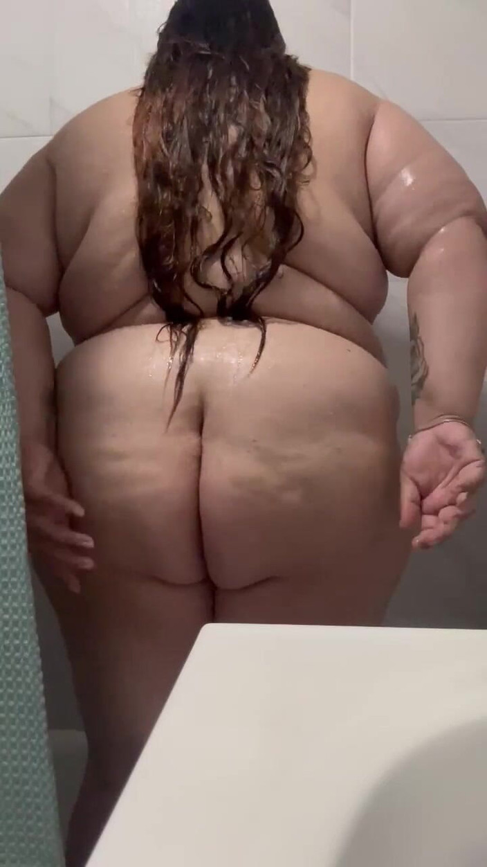 Divinity2323: Marele meu cur dolofan