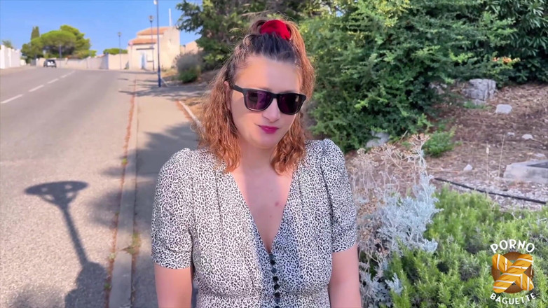 Porno Baguette: Charlotte, yaramaz kız, sikişmeyi seviyor
