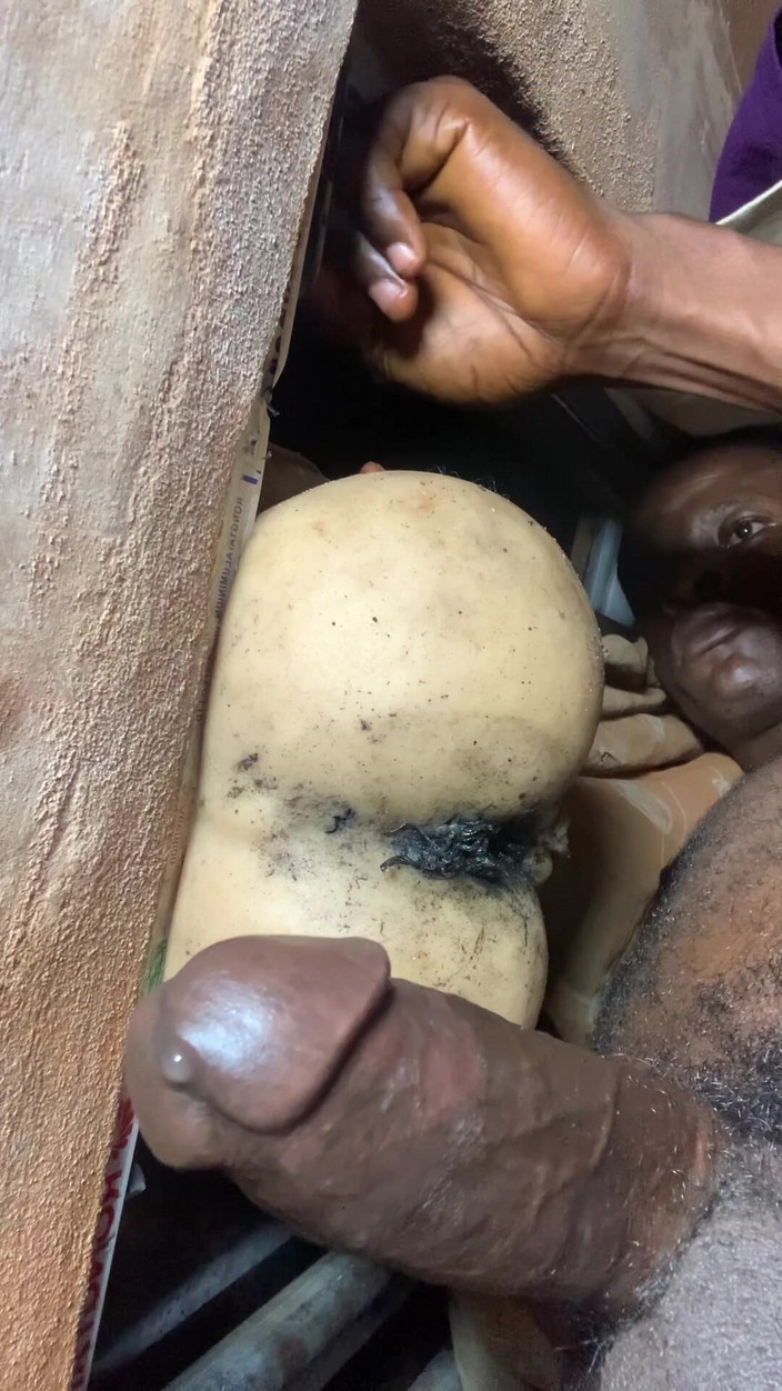 Bangcum8: 让我在被肛交时听到我家邻居的铃声来操这个大荡妇