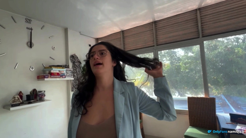 NamiQseiiin: Ugly Real Estate Thinks I'm an Easy Man and That...
