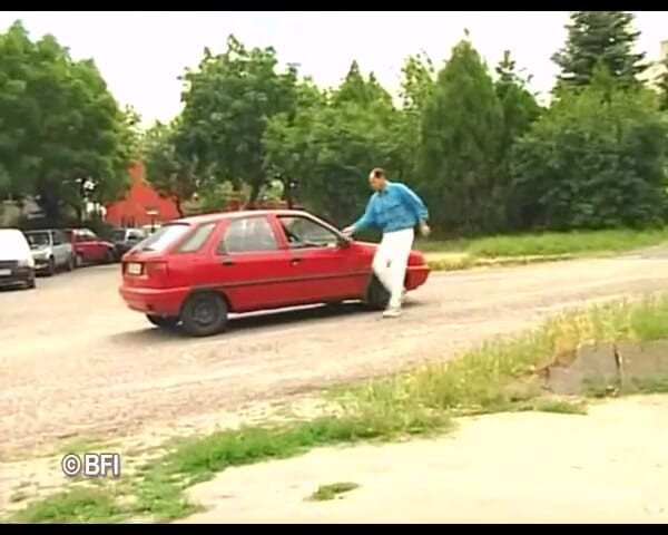 Battle of the asses and pussies: Šukání těsné čerstvé teenagerky je vždy potěšením