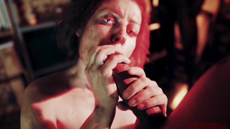 TerrorXXX: Egemen Syre'i gösteren vahşiyi besleme Jason Brown