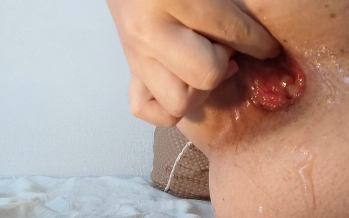 Tomoooi: Sätt en i munnen