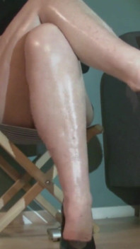 Leggy calf shake