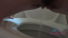 Classic ATK Girlfriends: Rosalyn se připravuje na rande, chodí nahá po domě a čůrá...