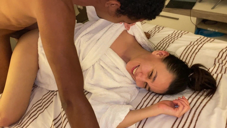 Mr Cute Cock: Cuckold Wife Let Me Use Her Part 28