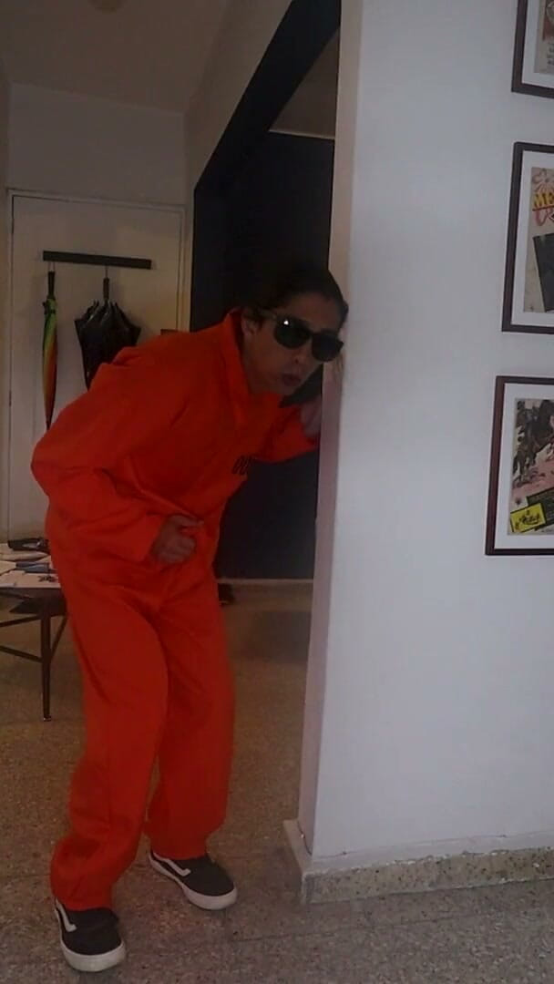 Calientehubxxx: Prison Escape