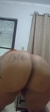 BBW Wiggling Big Ass