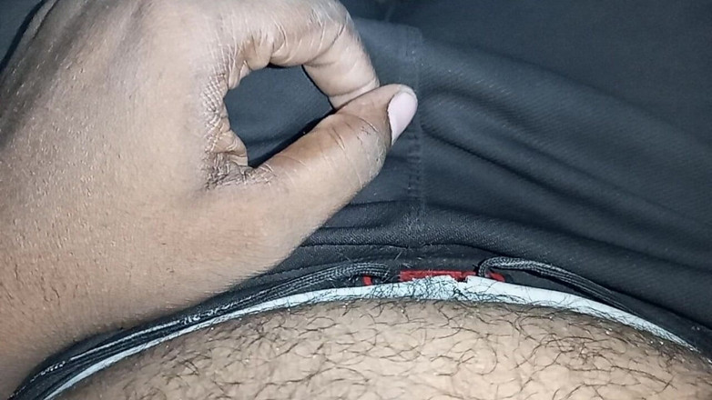 Fucking my wife: Venkovní masterbtion indického gaye -1