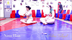 Mxtress Valleycat: Soutěž v poppingu balónkem