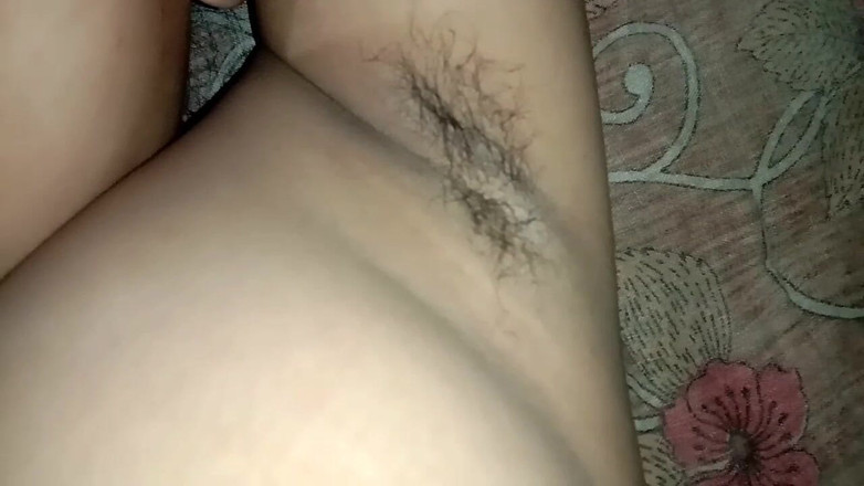 Priya2003: Üniversiteli kız koltuk altı