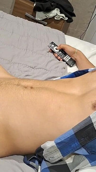 Receiving a Blowjob in a Shirt, Part 2