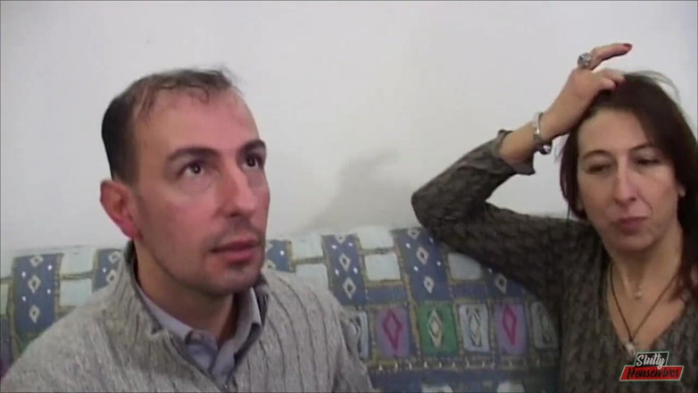 Vere Casalinghe Italia.: Terwijl ik de pik van mijn man sperma in mijn...