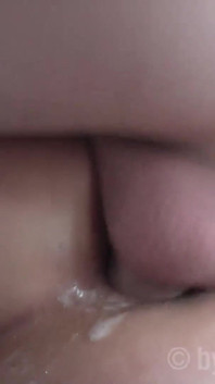 Alemana milf Vivia follada anal