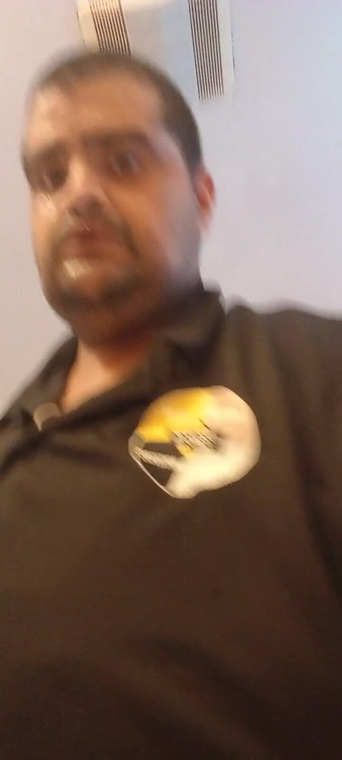 Chubbytits16: Eu preciso de um homem para levar minha virgindade