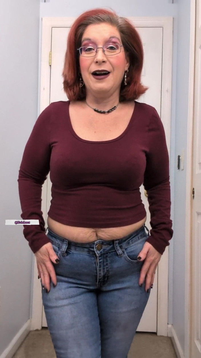 EvieLuvs: Nut in This Pussy