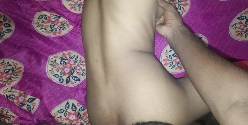 RAKP355: Prima volta video di sesso indiano con una bella ragazza