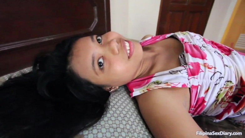 Sex Diary: O asiatică distractivă este futută în ambele găuri
