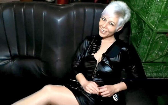 Melissa Deluxe: Большой черный хвост 30 см заставляет меня взорвался