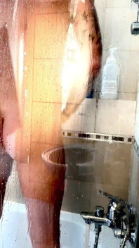 Shower Time in Bedroom Which Window and Jerking