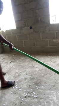 Bạn trai của tôi yêu cầu tôi làm việc trước khi anh ấy đưa tiền cho tôi cho đến khi anh ấy đụ tôi