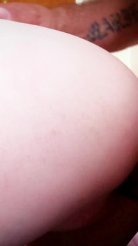 Skinny Anal Schlampe!!! Zuhause in Alle Drei Löcher Blank Gefickt!