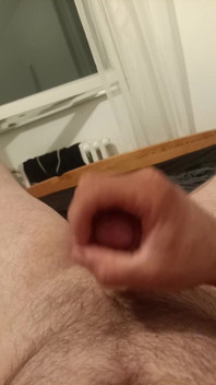 I Can't Cum, Help Me
