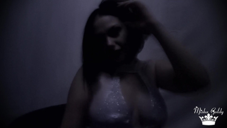 Goddess Misha Goldy: 포에버 베타! 영원히 잠겨! 차티티 마인드 섹스!
