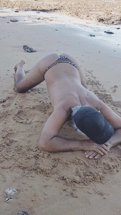 Ladysilvas: Ladysilva in bikini op het strand erg heet