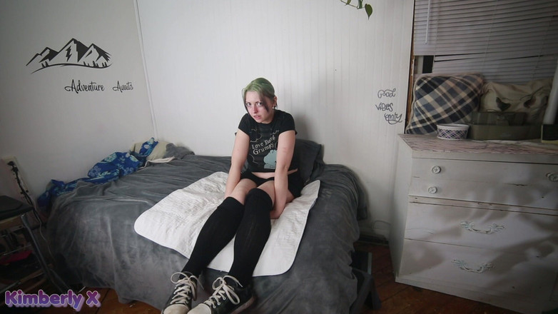 Kimberly X: 继父让我潮吹