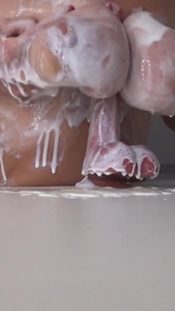 An Electric Dildo Fucks My Sagging Tits